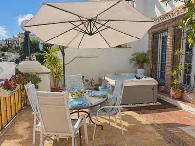 Casa de 2 habitaciones en Mijas Golf, Mijas en venta con piscina garaje - 449.000 € (Ref: 10168809)
