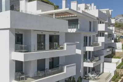 2 soveværelse Strandlejlighed til salg i Fuengirola med swimmingpool garage - € 498.000 (Ref: 10173933)