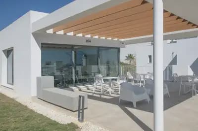 2 soveværelse Strandlejlighed til salg i Fuengirola med swimmingpool garage - € 498.000 (Ref: 10173933)
