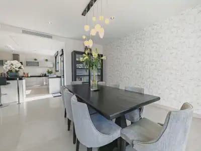Chalet de 5 habitaciones en Marbella en venta con piscina garaje - 3.900.000 € (Ref: 10173934)