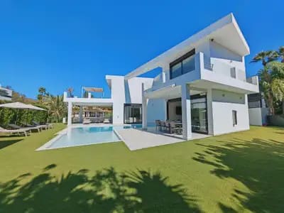 5 camera da letto Villa in vendita in El Rosario, Marbella con piscina garage - 3.900.000 € (Rif: 10173934)