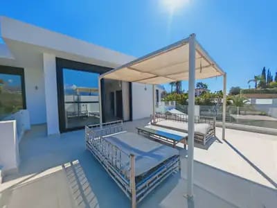 Chalet de 5 habitaciones en Marbella en venta con piscina garaje - 3.900.000 € (Ref: 10173934)