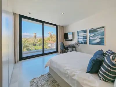 Chalet de 5 habitaciones en Marbella en venta con piscina garaje - 3.900.000 € (Ref: 10173934)