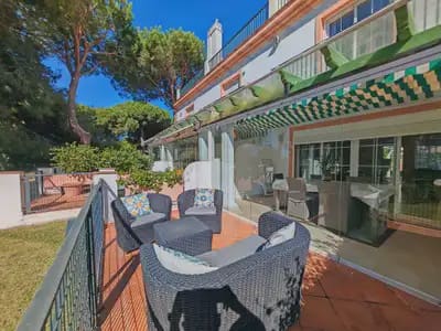 3 soveværelse Rækkehus til salg i Marbella med swimmingpool garage - € 595.000 (Ref: 10180610)