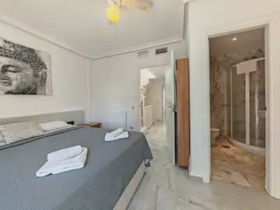 3 soveværelse Rækkehus til salg i Marbella med swimmingpool garage - € 595.000 (Ref: 10180610)