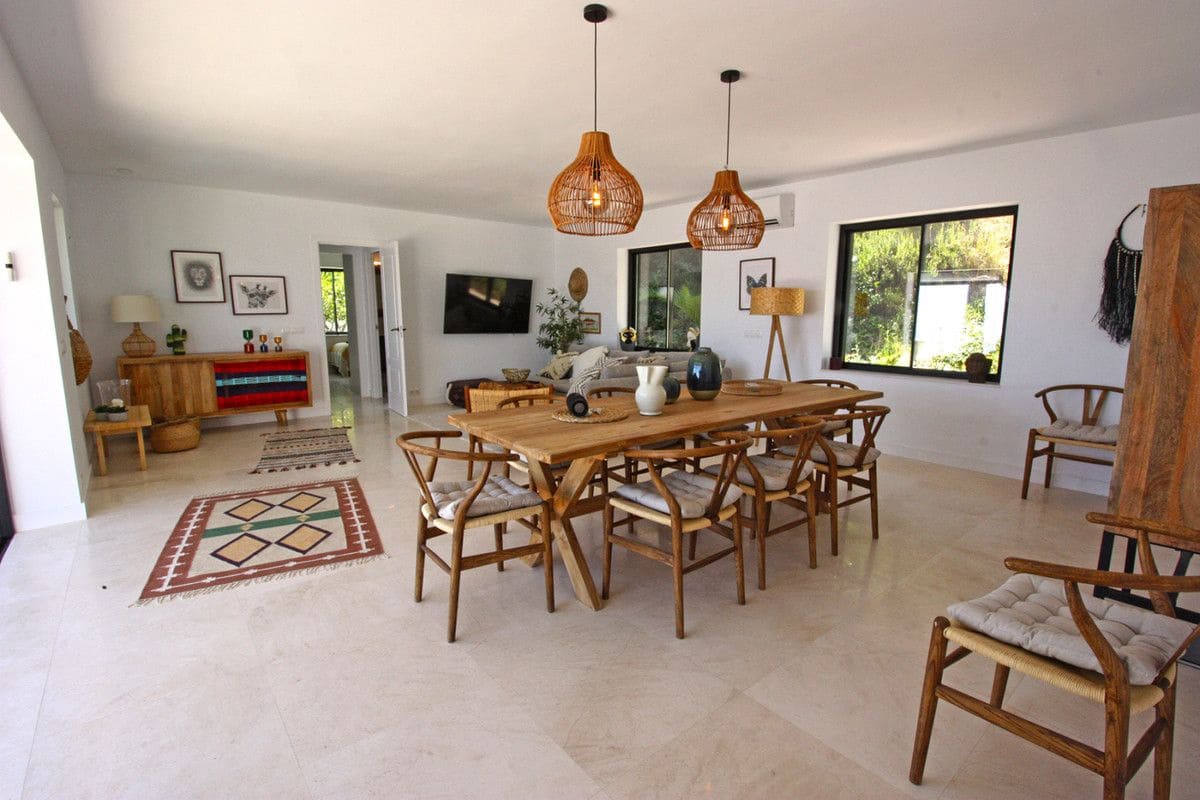 4 sypialnia Willa na sprzedaż w Benalmadena z basenem garażem - 1 600 000 € (Ref: 9274742)