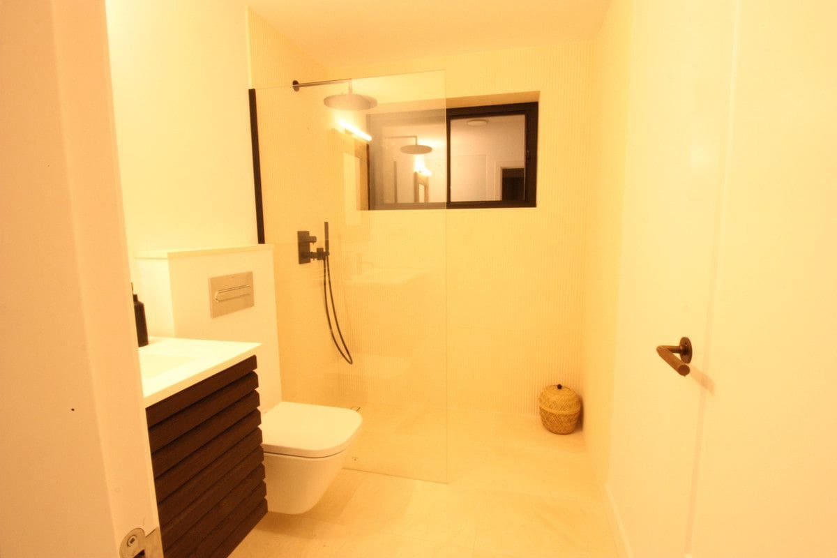 4 sypialnia Willa na sprzedaż w Benalmadena z basenem garażem - 1 600 000 € (Ref: 9274742)