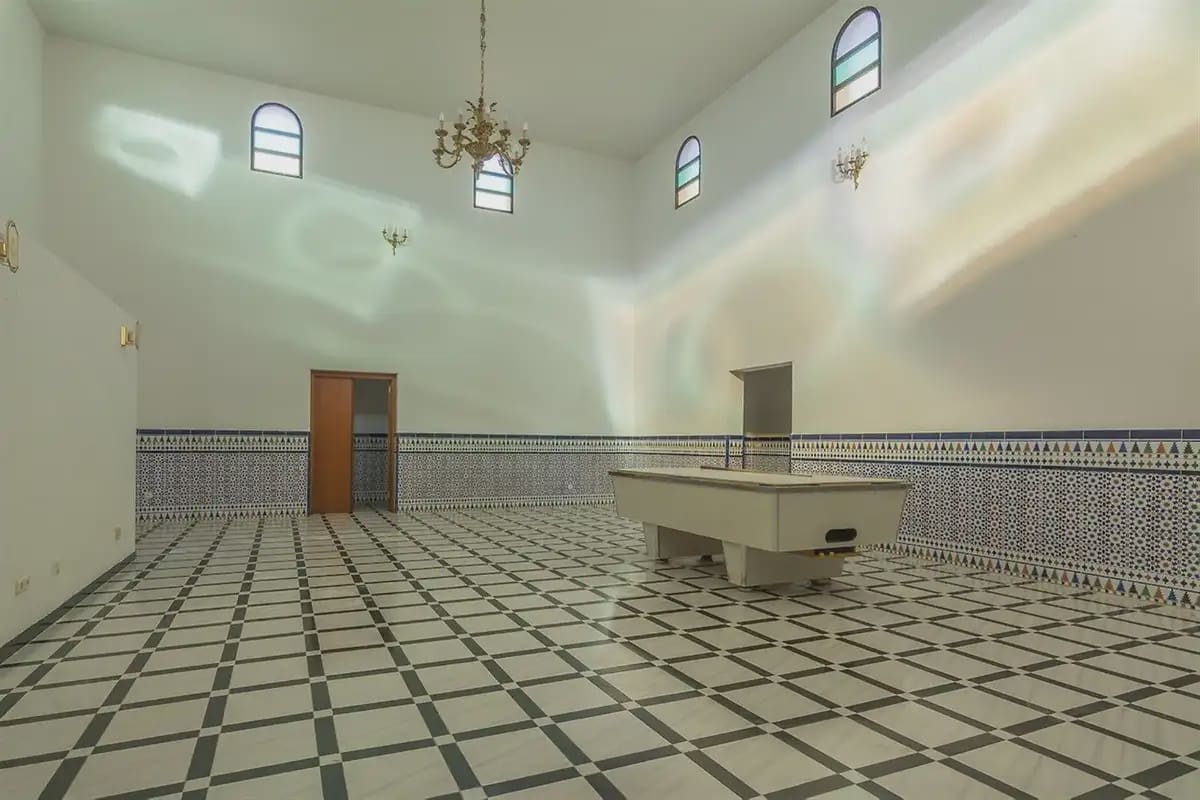 7 bedroom Villa for sale in Benalmadena with pool garage - € 1,545,000 (Ref: 9274743)