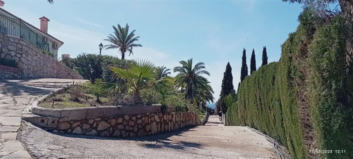 7 bedroom Villa for sale in Benalmadena with pool garage - € 1,545,000 (Ref: 9274743)