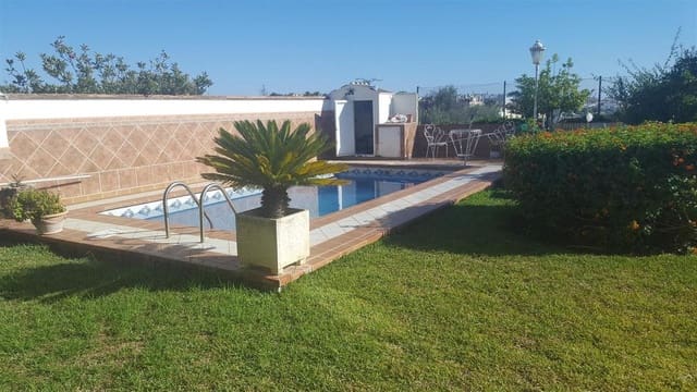 Chalet de 6 habitaciones en Centro, Mijas en venta con piscina garaje - 850.000 € (Ref: 9274744)