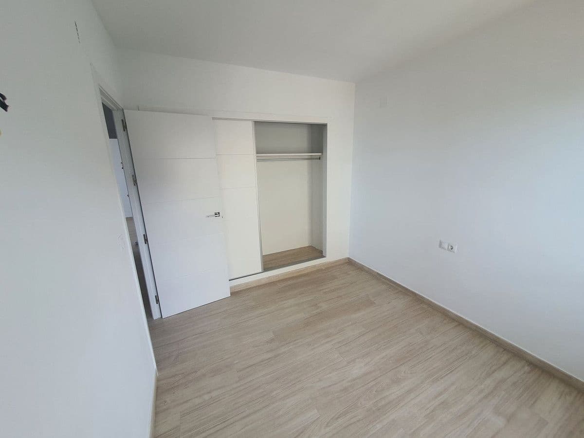 2 soveværelse Penthouse til salg i Fuengirola med swimmingpool garage - € 550.000 (Ref: 9274747)