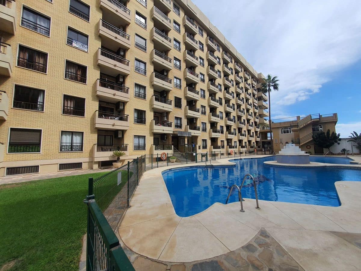 2 soveværelse Penthouse til salg i Fuengirola med swimmingpool garage - € 550.000 (Ref: 9274747)