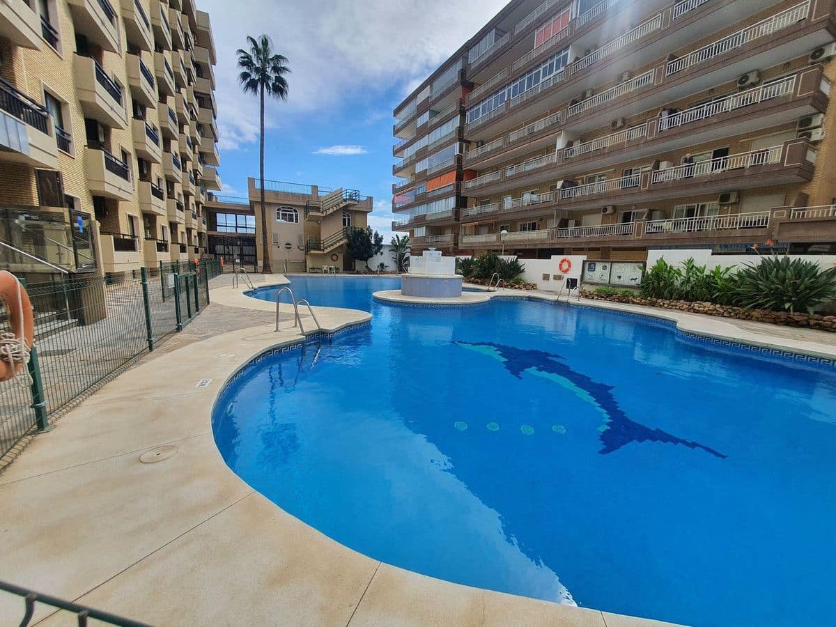 2 soveværelse Penthouse til salg i Fuengirola med swimmingpool garage - € 550.000 (Ref: 9274747)