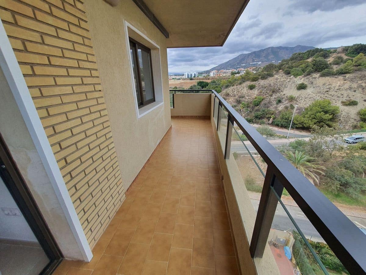 2 soveværelse Penthouse til salg i Fuengirola med swimmingpool garage - € 550.000 (Ref: 9274747)