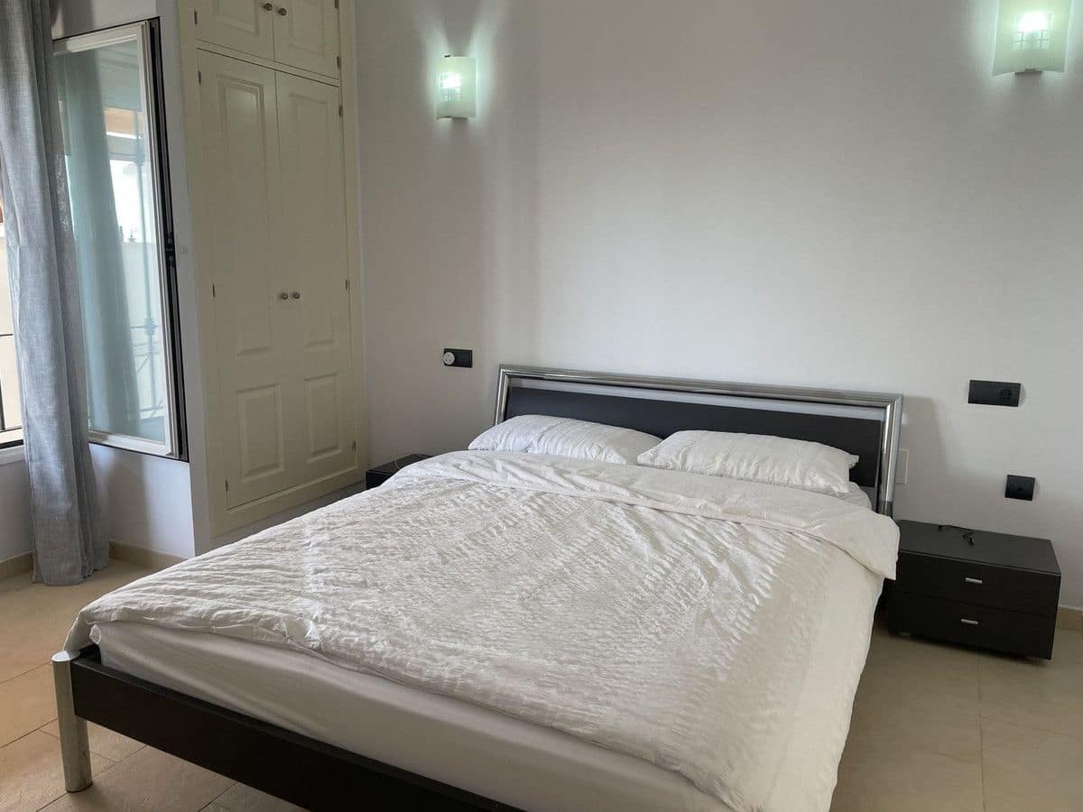 2 soveværelse Lejlighed til salg i Benalmadena med swimmingpool - € 479.000 (Ref: 9274748)