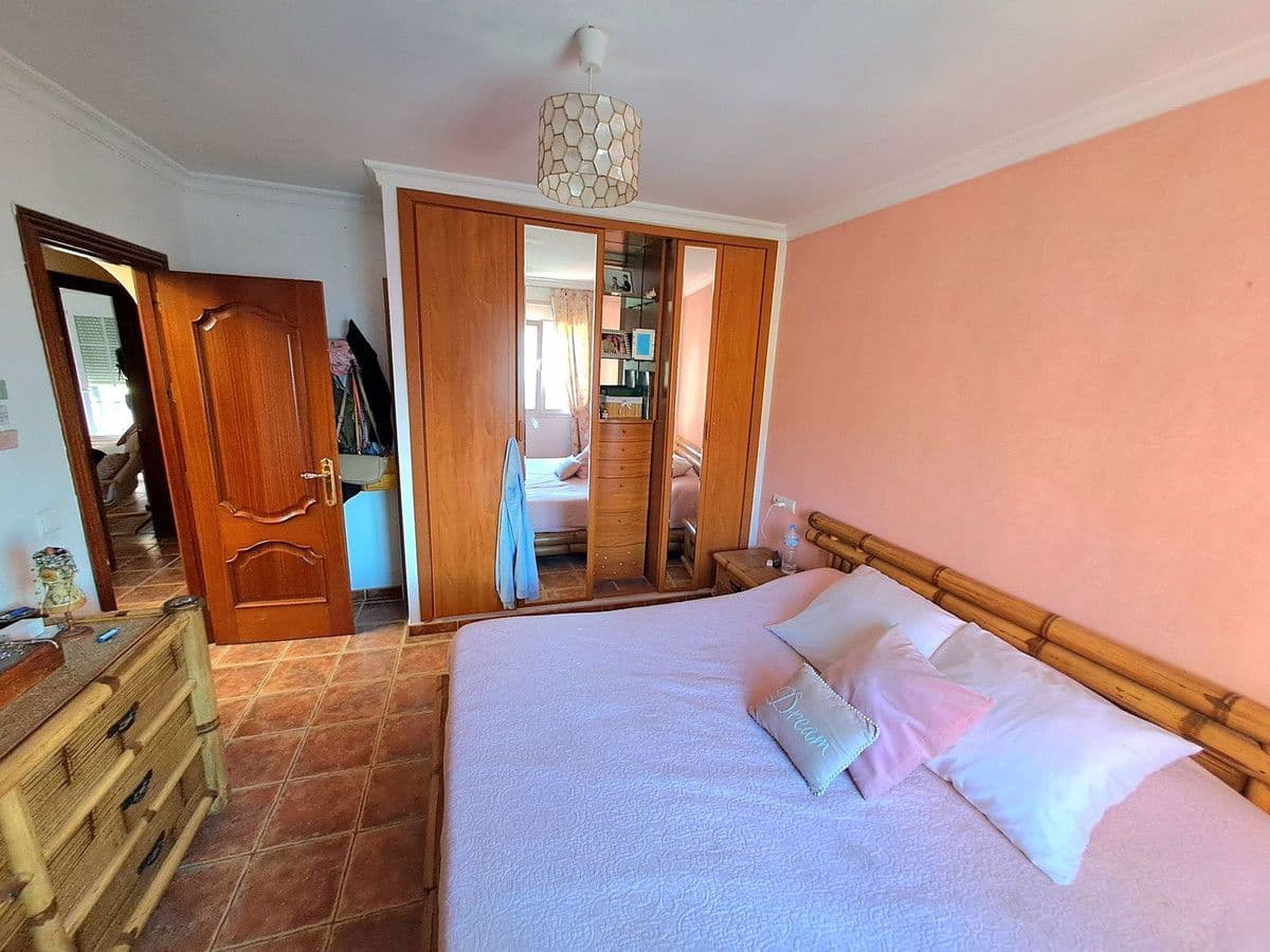 6 soveværelse Villa til salg i Mijas med swimmingpool garage - € 765.000 (Ref: 9274749)