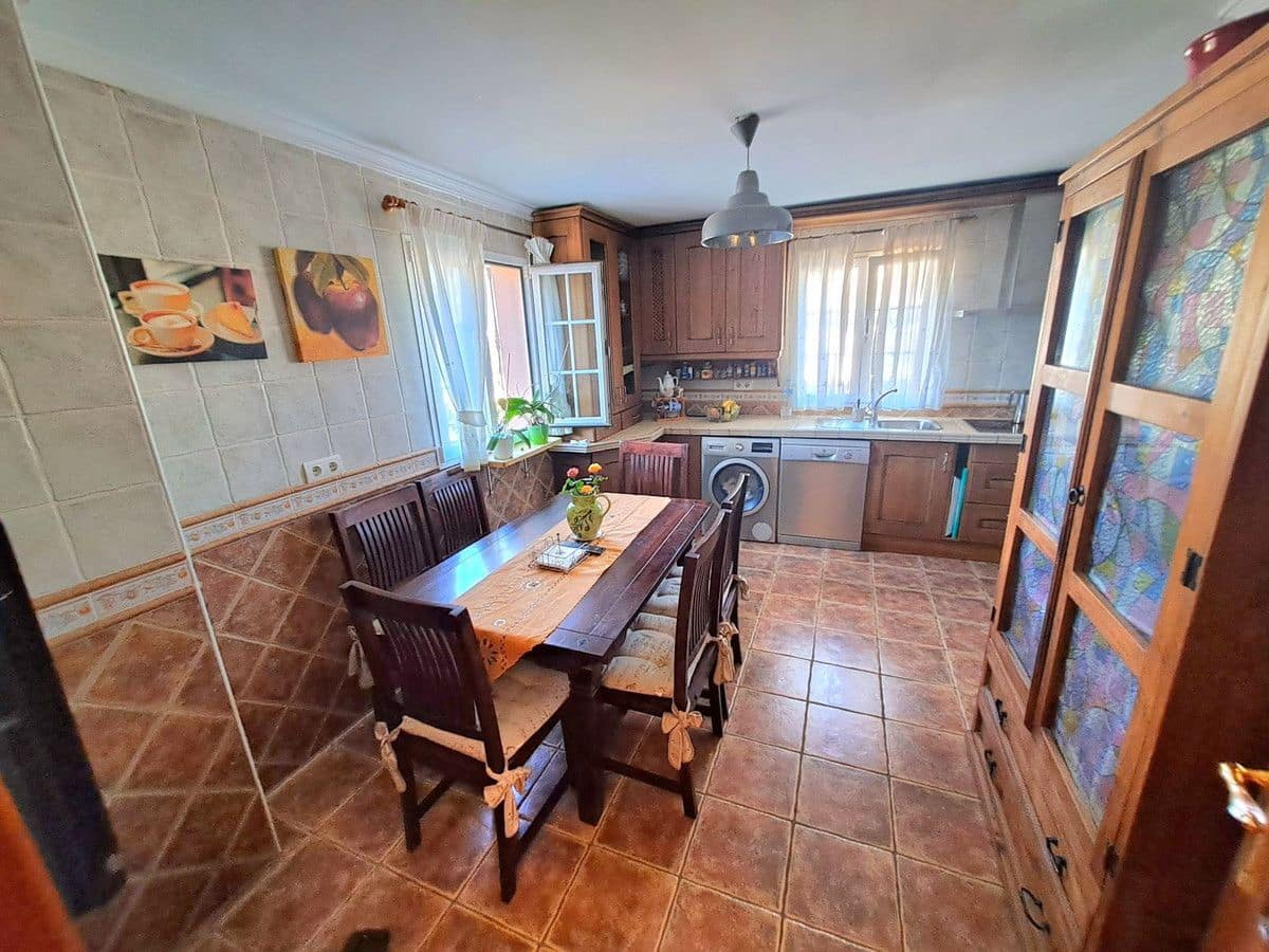 6 soveværelse Villa til salg i Mijas med swimmingpool garage - € 765.000 (Ref: 9274749)