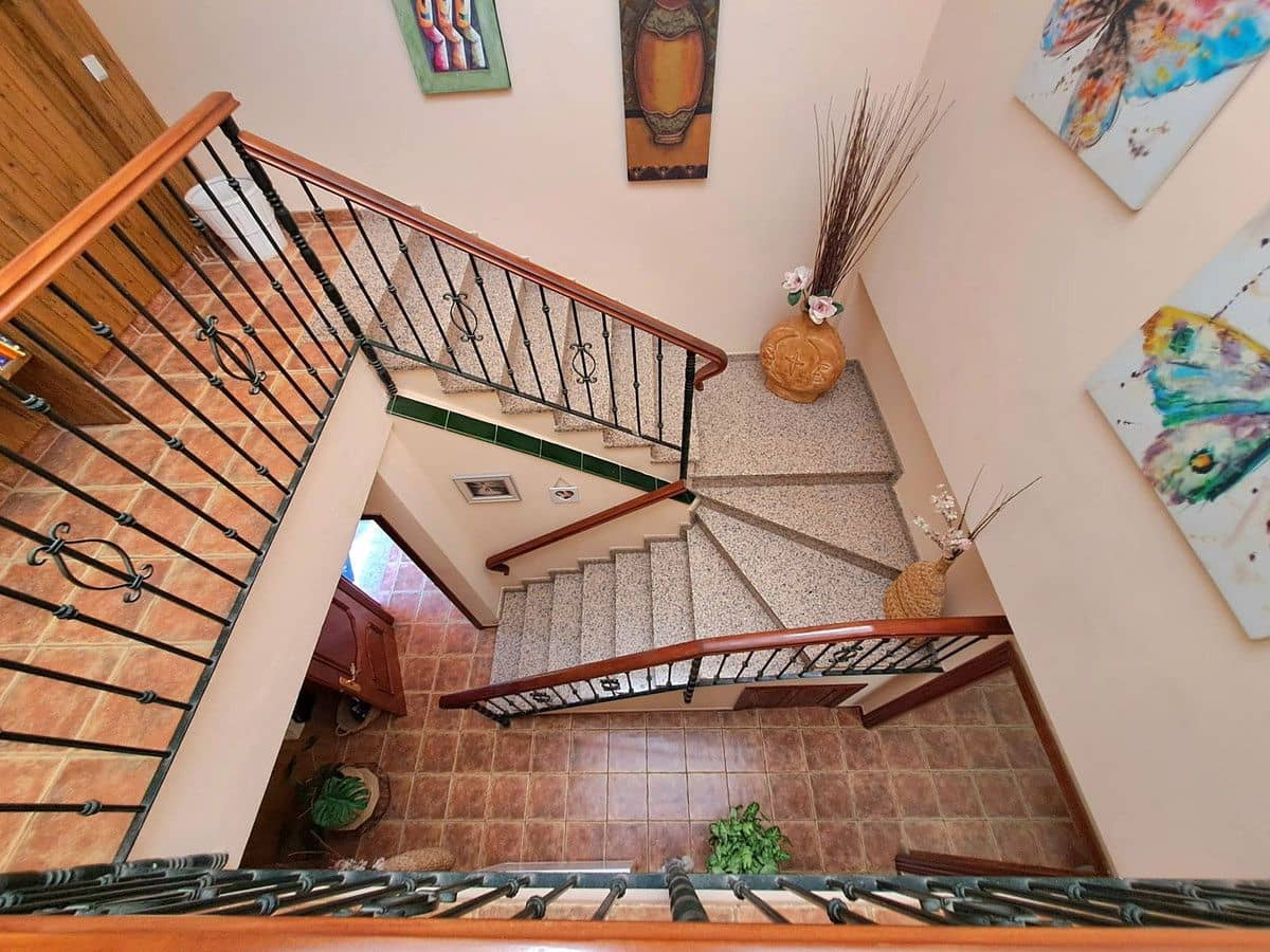 6 soveværelse Villa til salg i Mijas med swimmingpool garage - € 765.000 (Ref: 9274749)