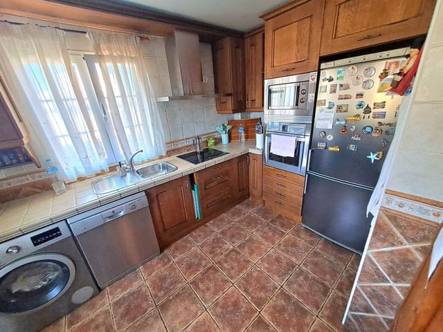 6 chambre Villa/Maison à vendre à Centro, Mijas avec piscine garage - 765 000 € (Ref: 9274749)