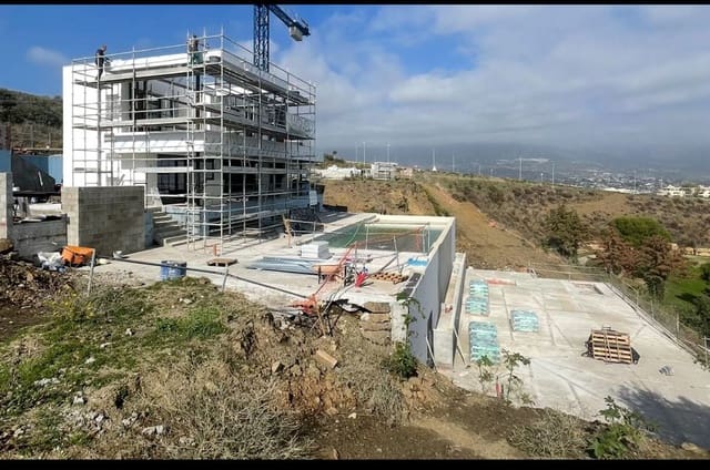 5 quarto Moradia para venda em Hipódromo - Cerrado del Águila, Mijas com piscina garagem - 2 300 000 € (Ref: 9274751)