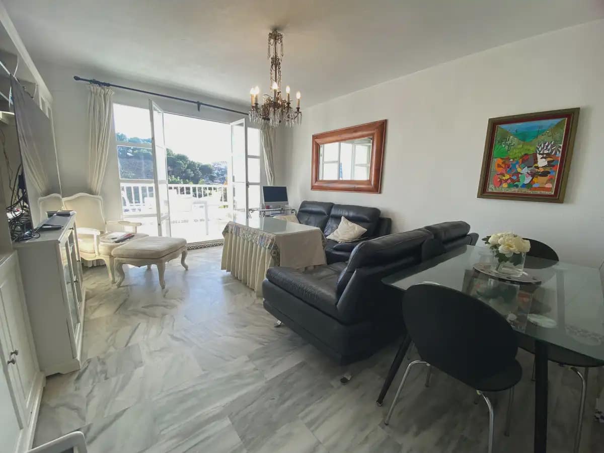 3 slaapkamer Strandappartement te koop in Fuengirola met zwembad - € 970.000 (Ref: 9274755)