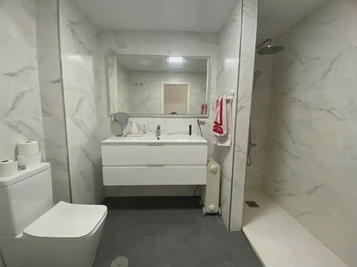 3 slaapkamer Strandappartement te koop in Fuengirola met zwembad - € 970.000 (Ref: 9274755)