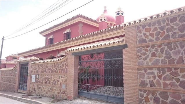 3 soverom Villa til salgs i Centro, Mijas med svømmebasseng garasje - € 975 000 (Ref: 9274756)