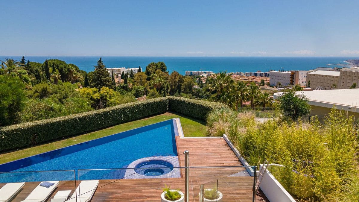 5 sovrum Villa till salu i Fuengirola med pool garage - 4 500 000 € (Ref: 9274760)