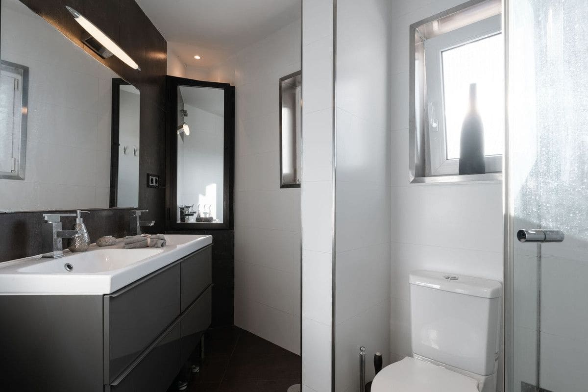 3 soverom Penthouse til salgs i Fuengirola med svømmebasseng garasje - € 1 250 000 (Ref: 9274772)