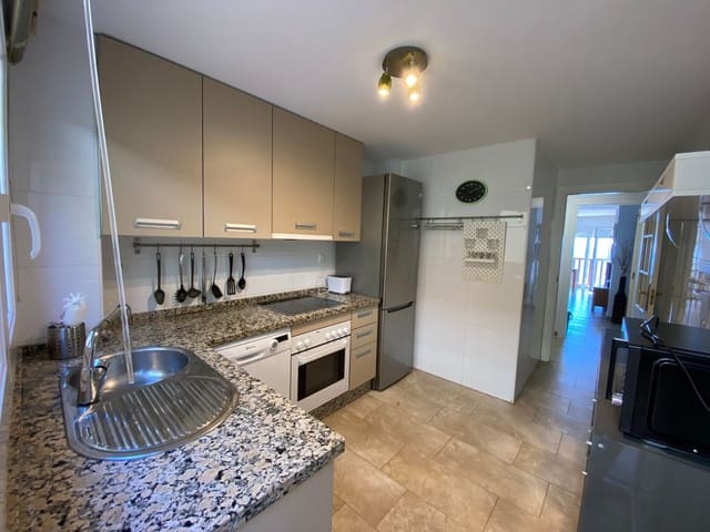 2 sypialnia Apartament przy plaży na sprzedaż w Las Gaviotas  - Carvajal, Fuengirola z basenem garażem - 450 000 € (Ref: 9274773)