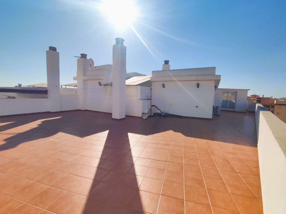 Ático de 2 habitaciones en Fuengirola en venta con piscina garaje - 358.000 € (Ref: 9274778)
