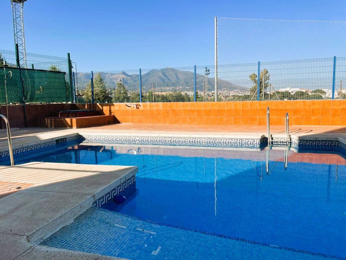 Ático de 2 habitaciones en Fuengirola en venta con piscina garaje - 358.000 € (Ref: 9274778)