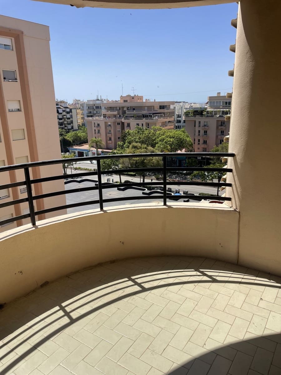 3 soverom Leilighet til salgs i Marbella med svømmebasseng garasje - € 575 000 (Ref: 9274780)