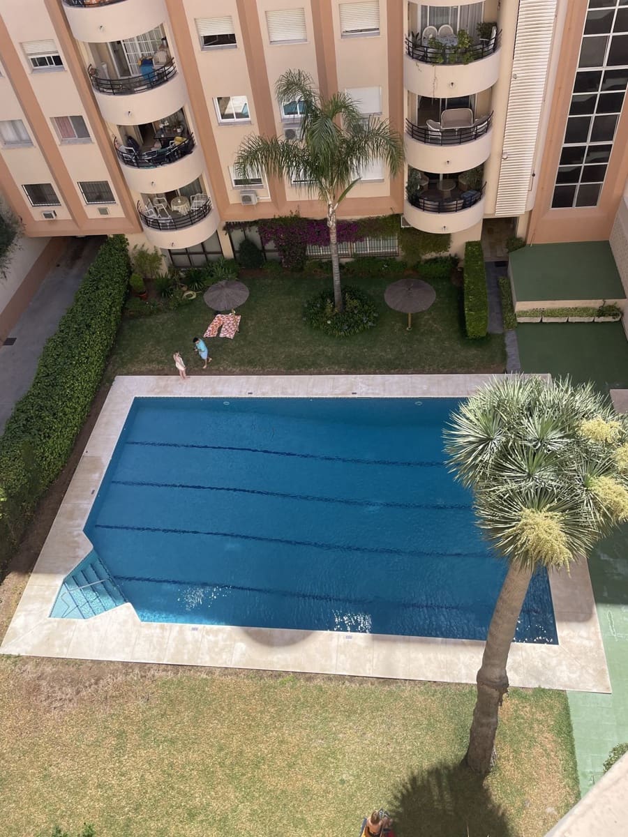 3 soverom Leilighet til salgs i Marbella med svømmebasseng garasje - € 575 000 (Ref: 9274780)