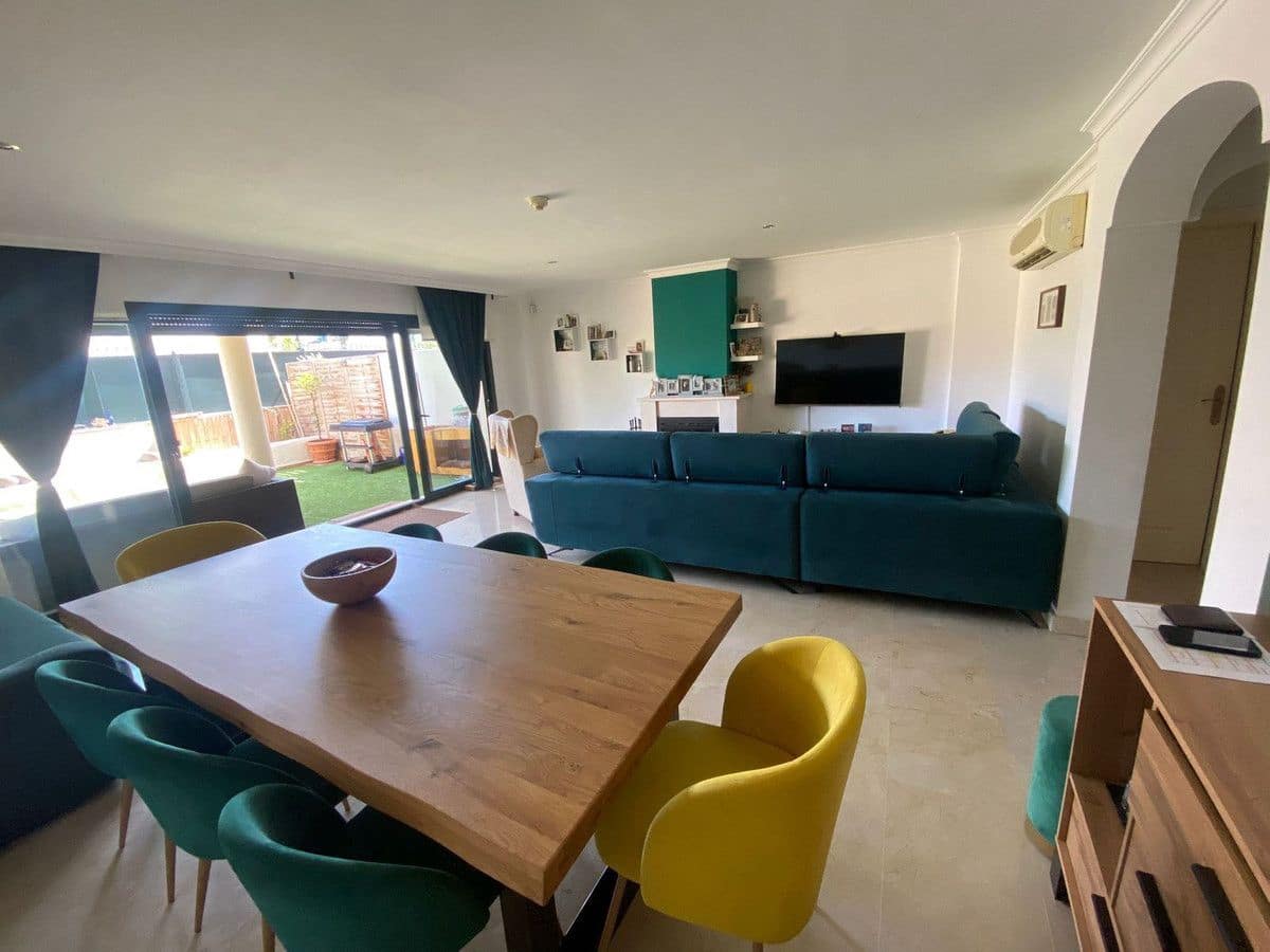 3 soveværelse Byhus til salg i Atalaya-Isdabe med swimmingpool garage - € 659.000 (Ref: 9274781)