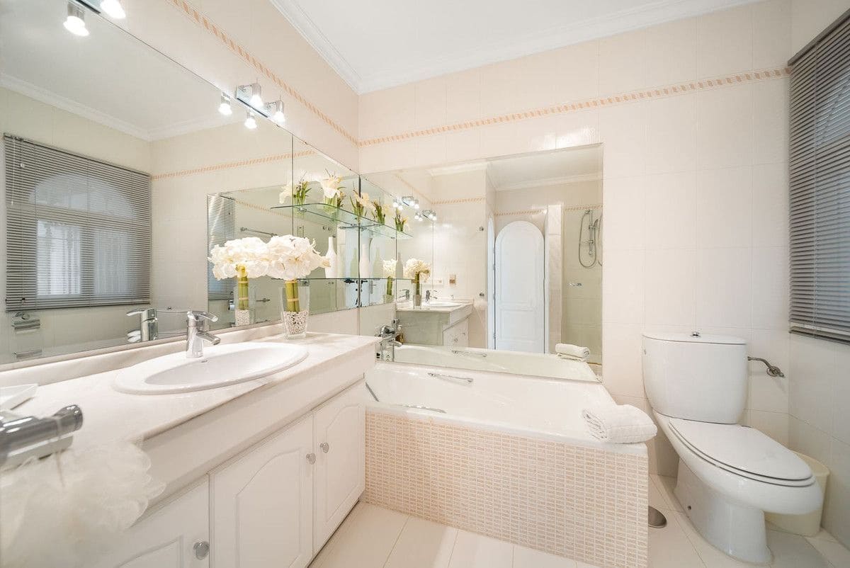 4 soveværelse Villa til salg i Mijas med swimmingpool garage - € 1.595.000 (Ref: 9274791)