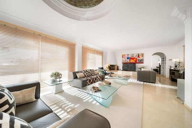 4 soveværelse Villa til salg i El Faro de Calaburra - Chaparral, Mijas med swimmingpool garage - € 1.595.000 (Ref: 9274791)