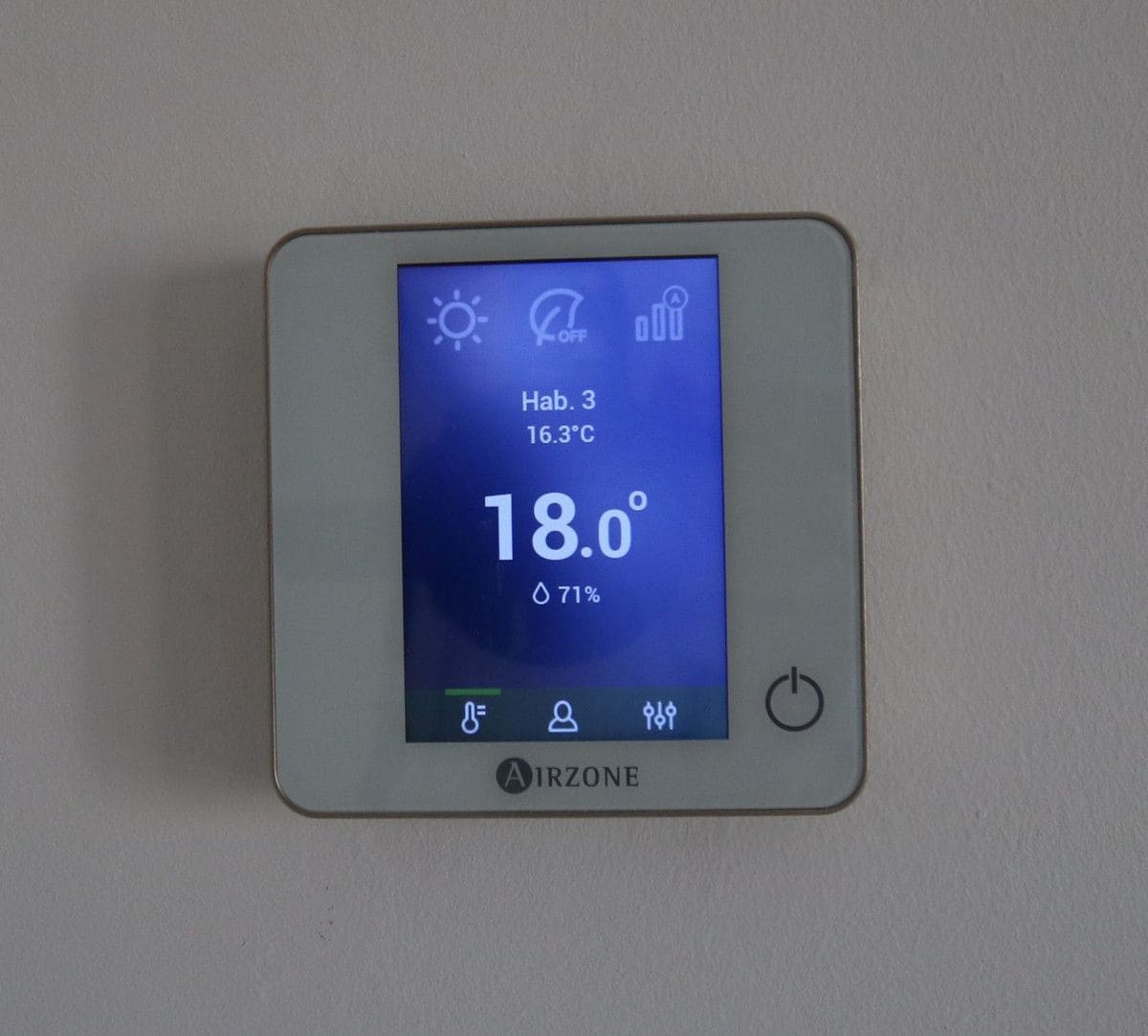 3 bedroom Apartment for sale in Fuengirola with pool garage - € 579,000 (Ref: 9274793)