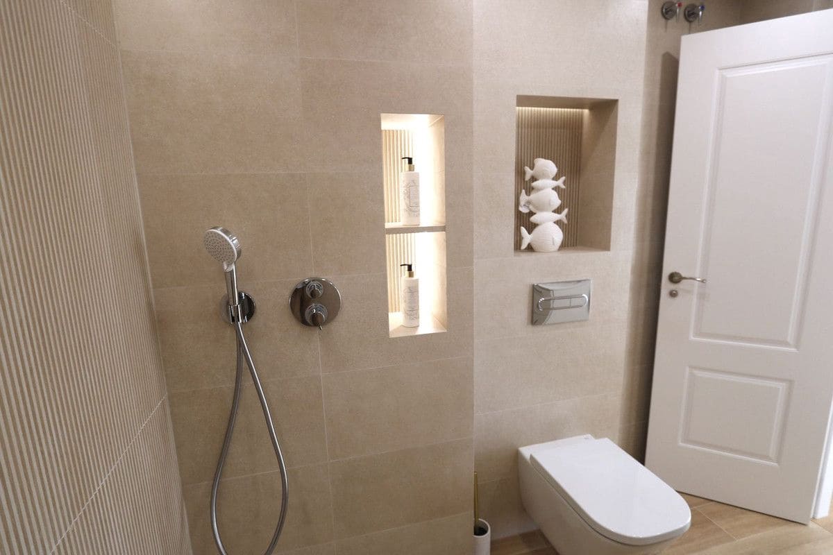 3 bedroom Apartment for sale in Fuengirola with pool garage - € 579,000 (Ref: 9274793)