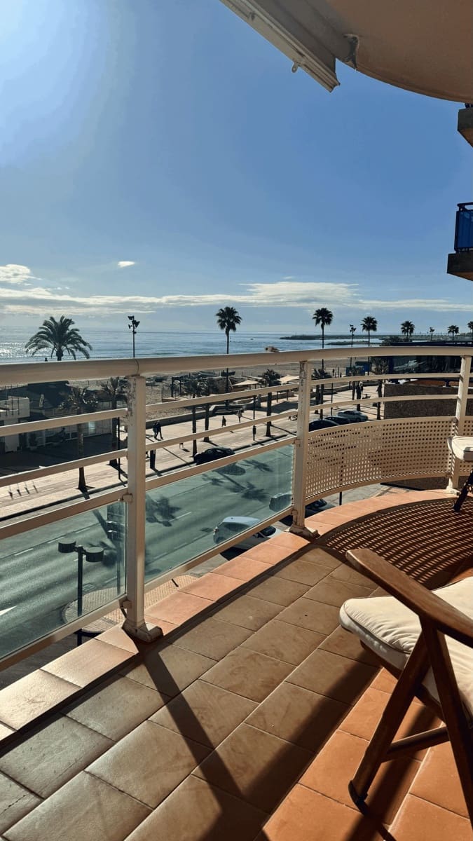 3 sypialnia Apartament przy plaży na sprzedaż w Fuengirola z garażem - 720 000 € (Ref: 9274794)