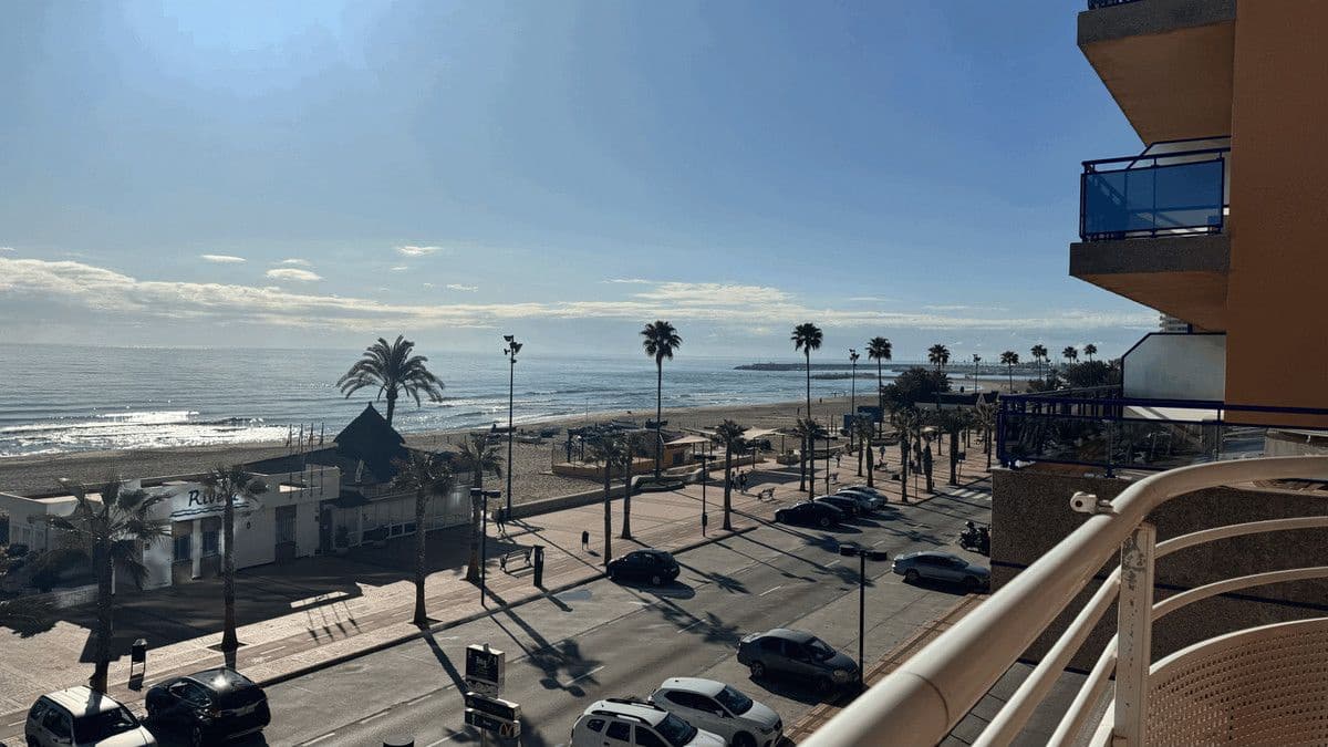 3 sypialnia Apartament przy plaży na sprzedaż w Fuengirola z garażem - 720 000 € (Ref: 9274794)