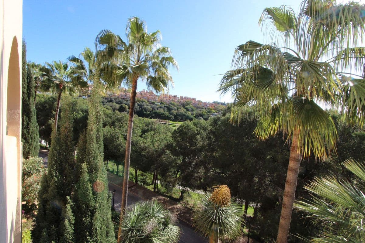 3 soveværelse Lejlighed til salg i Marbella med swimmingpool garage - € 535.000 (Ref: 9274803)