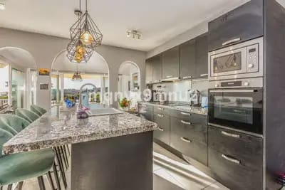 5 quarto Moradia para venda em Mijas com piscina garagem - 1 399 999 € (Ref: 9274814)