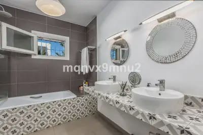 5 quarto Moradia para venda em Mijas com piscina garagem - 1 399 999 € (Ref: 9274814)