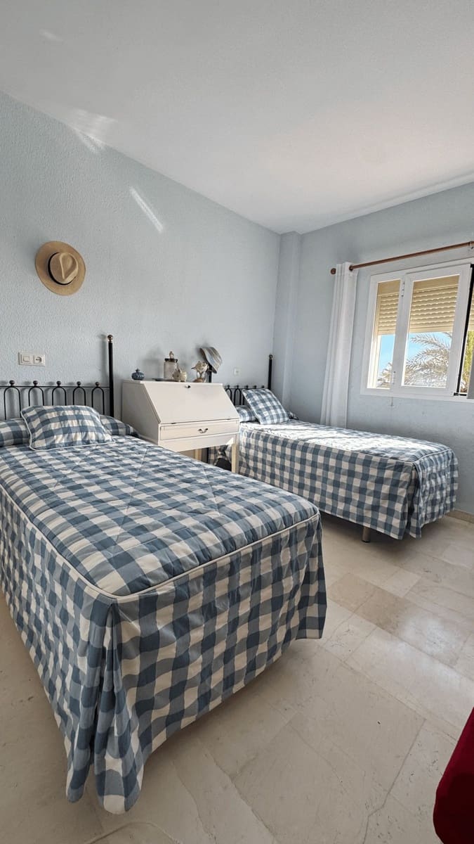 3 sovrum Strandlägenhet till salu i Fuengirola med pool garage - 720 000 € (Ref: 9274815)