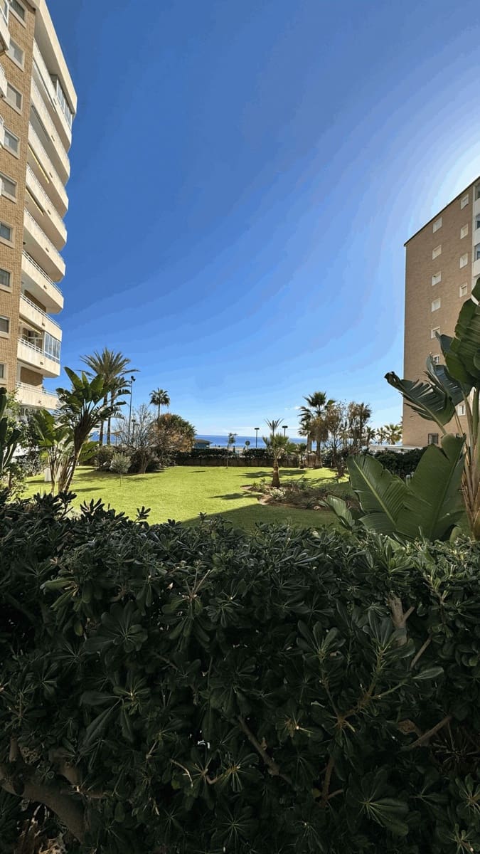 3 sovrum Strandlägenhet till salu i Fuengirola med pool garage - 720 000 € (Ref: 9274815)