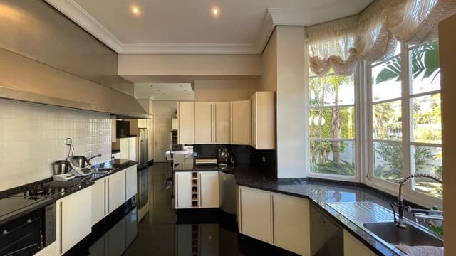 6 slaapkamer Villa te koop in Mijas pueblo, Mijas met zwembad garage - € 3.560.000 (Ref: 9274818)