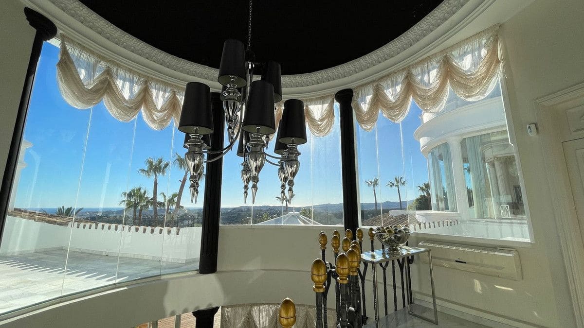 6 quarto Moradia para venda em Mijas com piscina garagem - 3 560 000 € (Ref: 9274818)