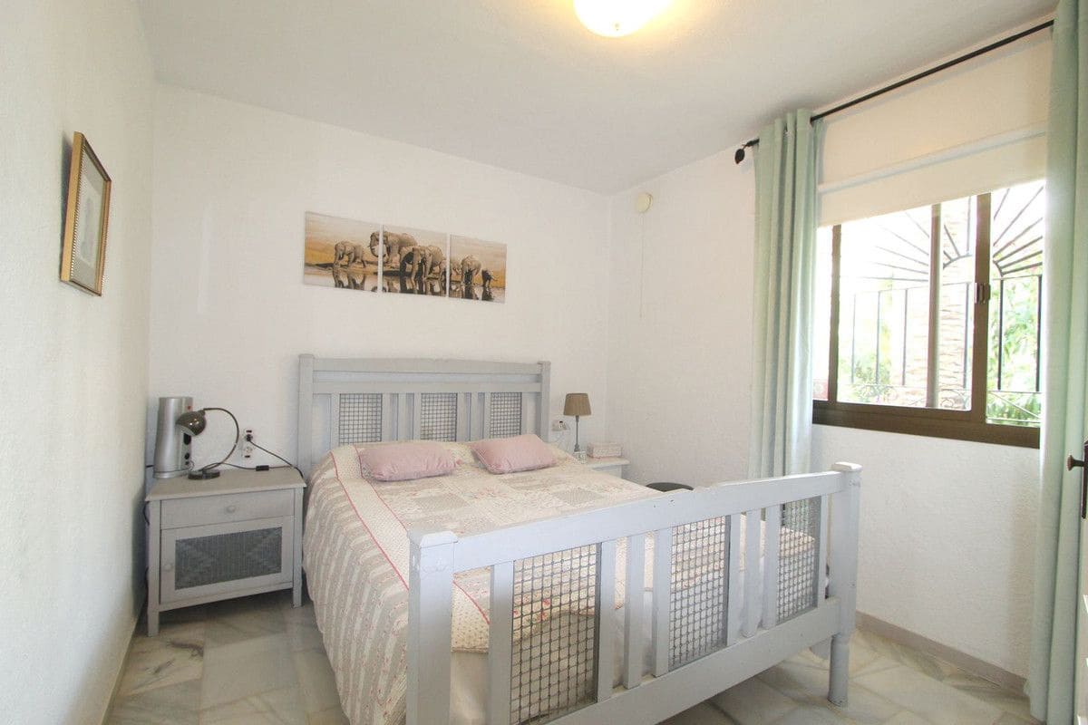 4 Zimmer Villa zu verkaufen in Benalmadena mit Pool Garage - 850.000 € (Ref: 9274820)