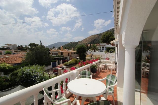 4 soverom Villa til salgs i La Capellanía - El Higuerón, Benalmádena med svømmebasseng garasje - € 850 000 (Ref: 9274820)